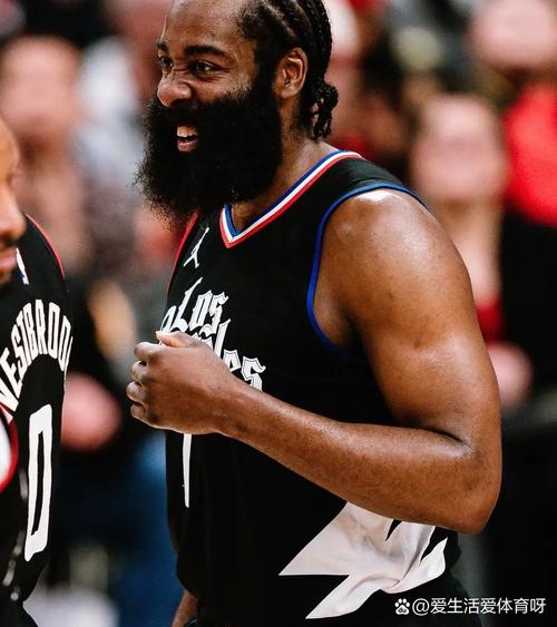 魔笛：没有穆帅我不会去皇马；刚到时C罗对我说“终于来了”（魔笛：若非穆帅，我不会去皇马；初到时C罗对我说“终于来了”）