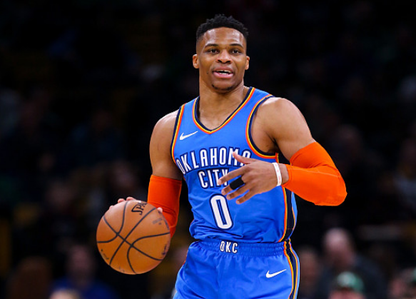 火力全开！哈登打满首节12分钟，0罚球砍下13分2助攻（哈登首节打满12分钟，零罚球轰下13分2助攻）