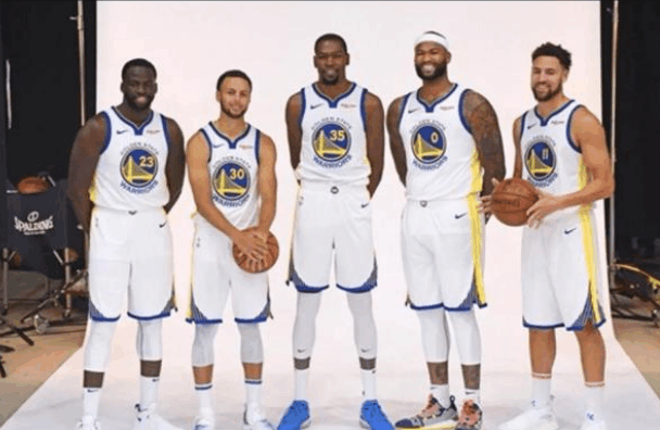 半场战报：乌迪内斯0-0博洛尼亚（半场快讯：乌迪内斯与博洛尼亚0-0暂时战平）