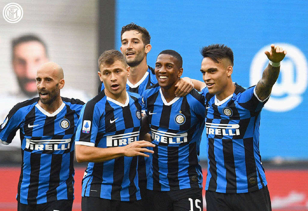 拜仁官方：于帕梅卡诺因负荷管理未进战圣保利大名单（拜仁官宣：出于负荷管理考虑，于帕梅卡诺无缘对阵圣保利名单）