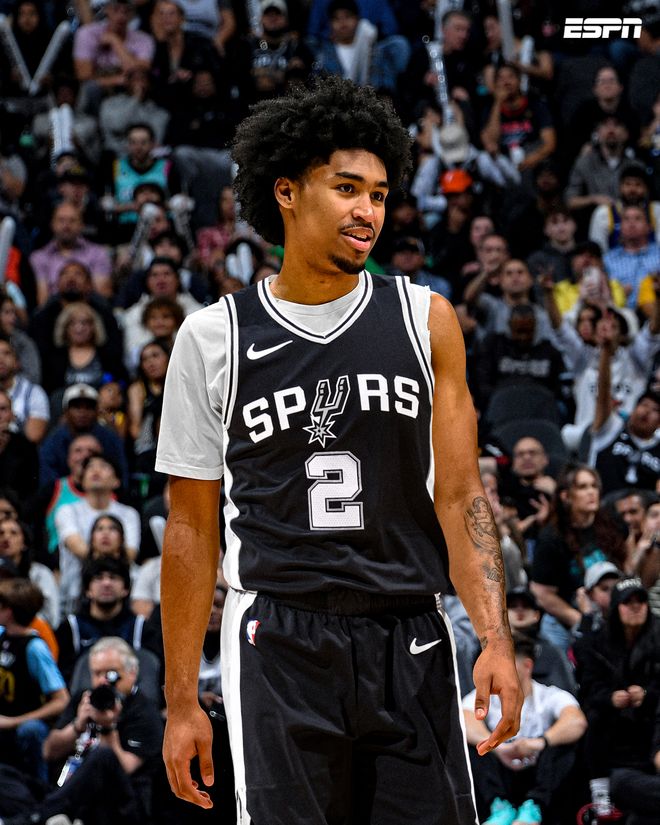 U15国足东亚杯名单：泰山足校5人领衔，申花梯队3人（东亚杯U15国足大名单出炉：泰山足校五将领衔，申花梯队三人入选）