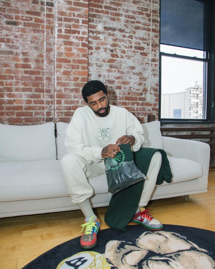 蒋圣龙：理解球迷的失望；末轮踢好自己的比赛（蒋圣龙：理解球迷心情，末轮专注打好自身比赛）